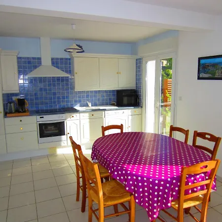 Location En Cote Des Isles * Барнвиль-Картере
