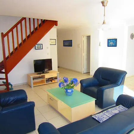 Location En Cote Des Isles Барнвиль-Картере