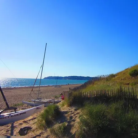 Location En Cote Des Isles Дом отдыха Барнвиль-Картере